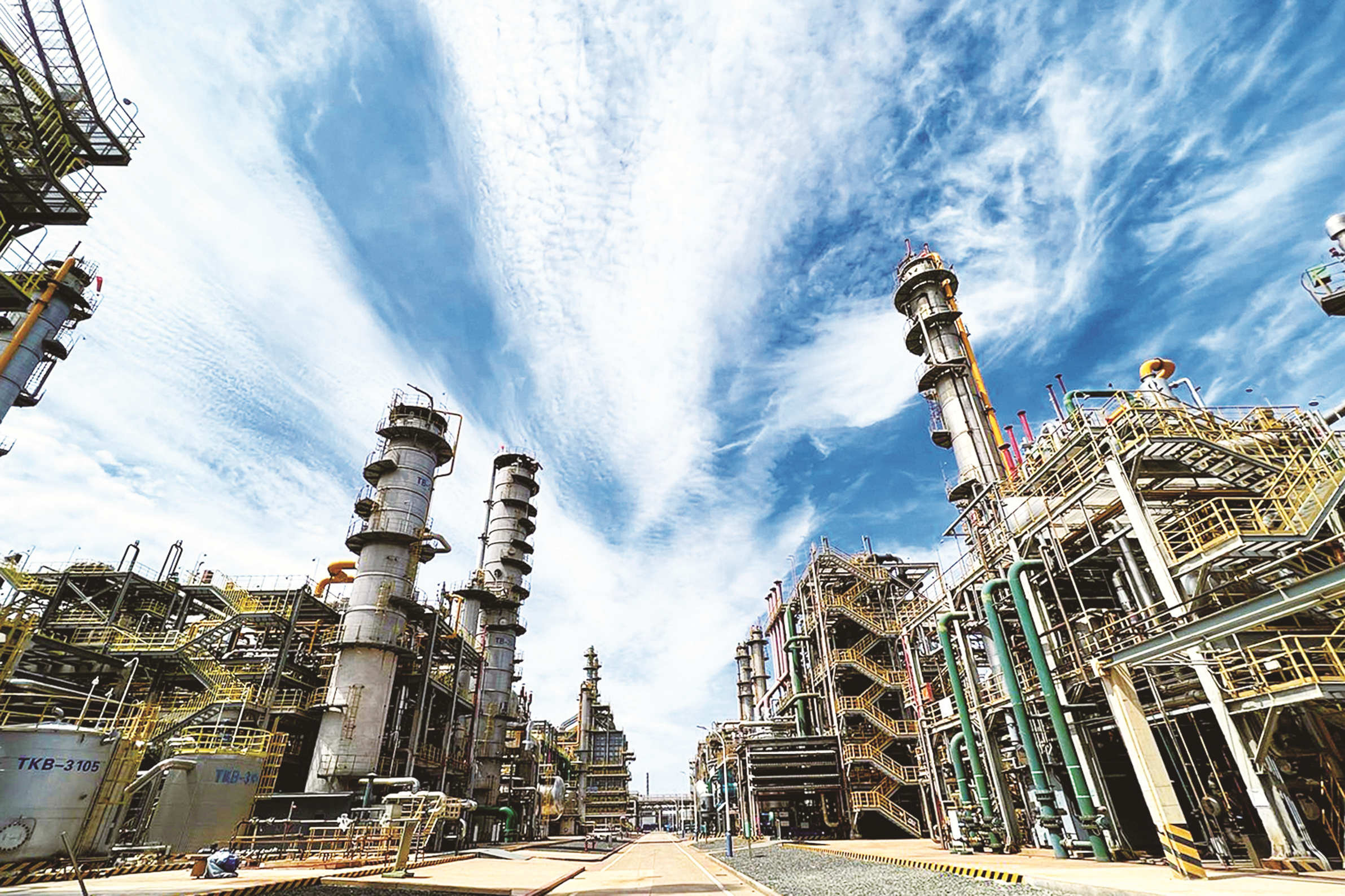 海灣化(hua)學開展(zhan)“安全生(shēng)産強化(huà)年”活動(dòng)