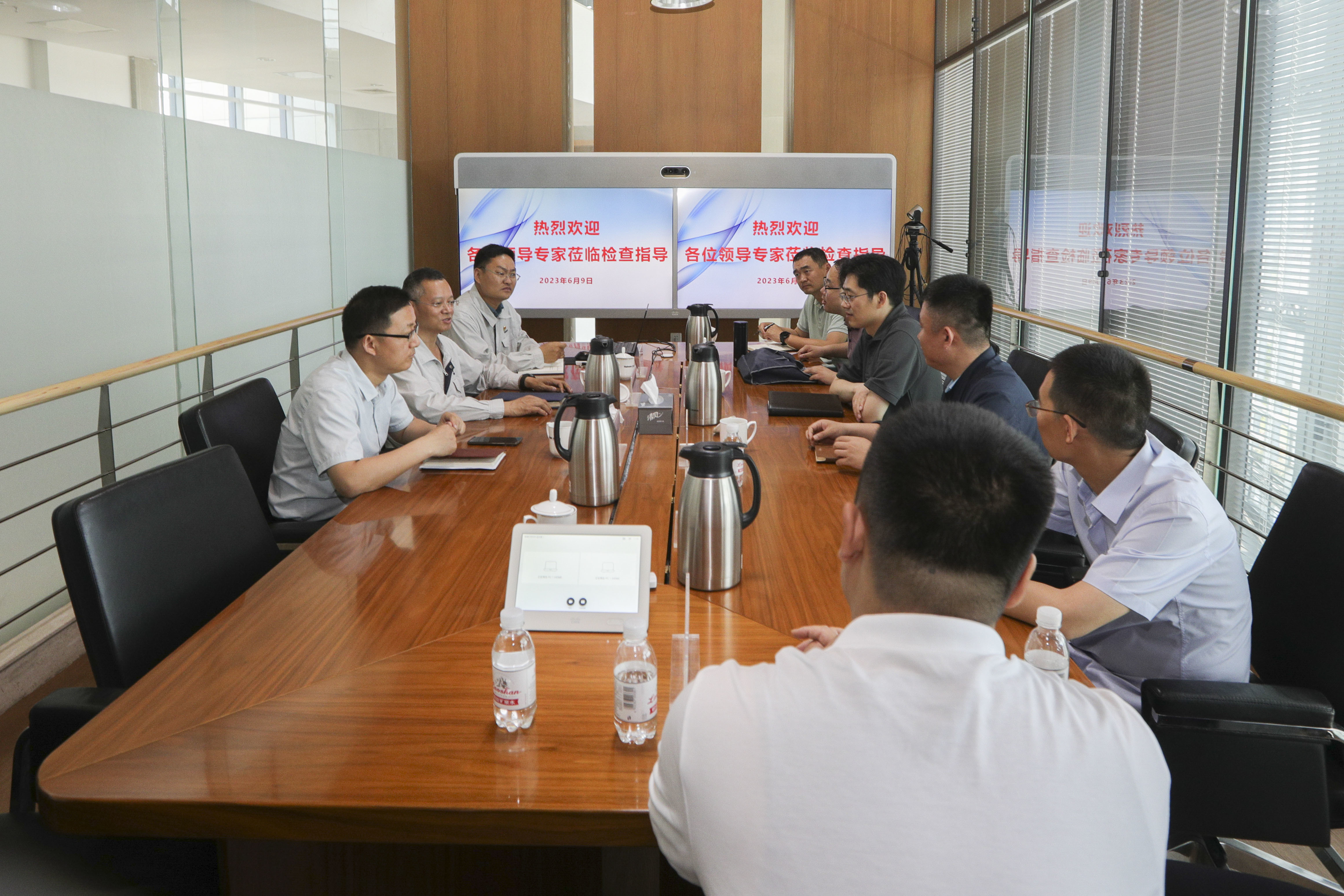 省應急廳到海(hai)灣化學開展異地(di)執法檢查